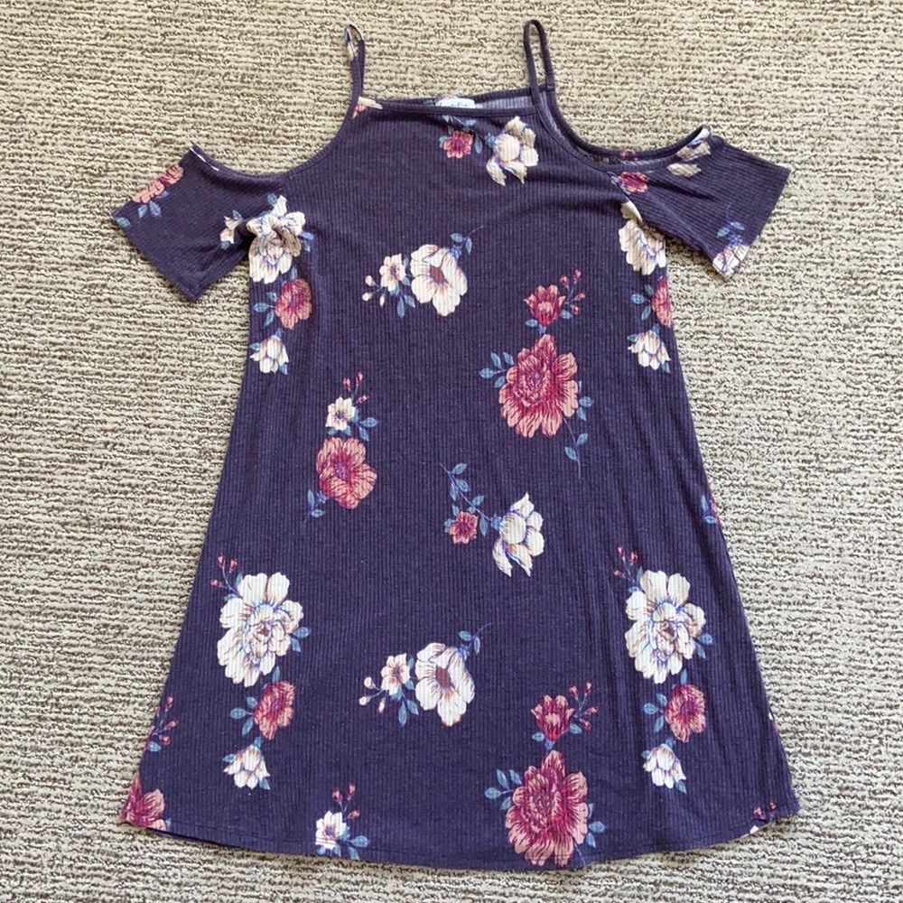Shoulder Cut-Out Floral Dress